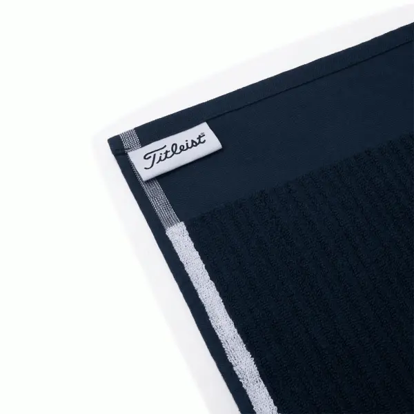 TITLEIST PLAYERS TERRY TOWEL – NAVY 4 TITLEIST PLAYERS TERRY TOWEL – NAVY - Image 2