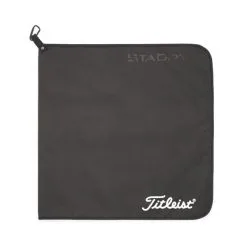 TITLEIST STADRY GOLF TOWEL / RAIN HOOD – BLACK